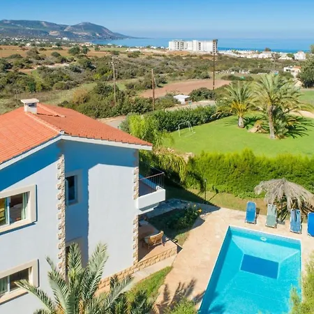 Alexandros Villa Polis